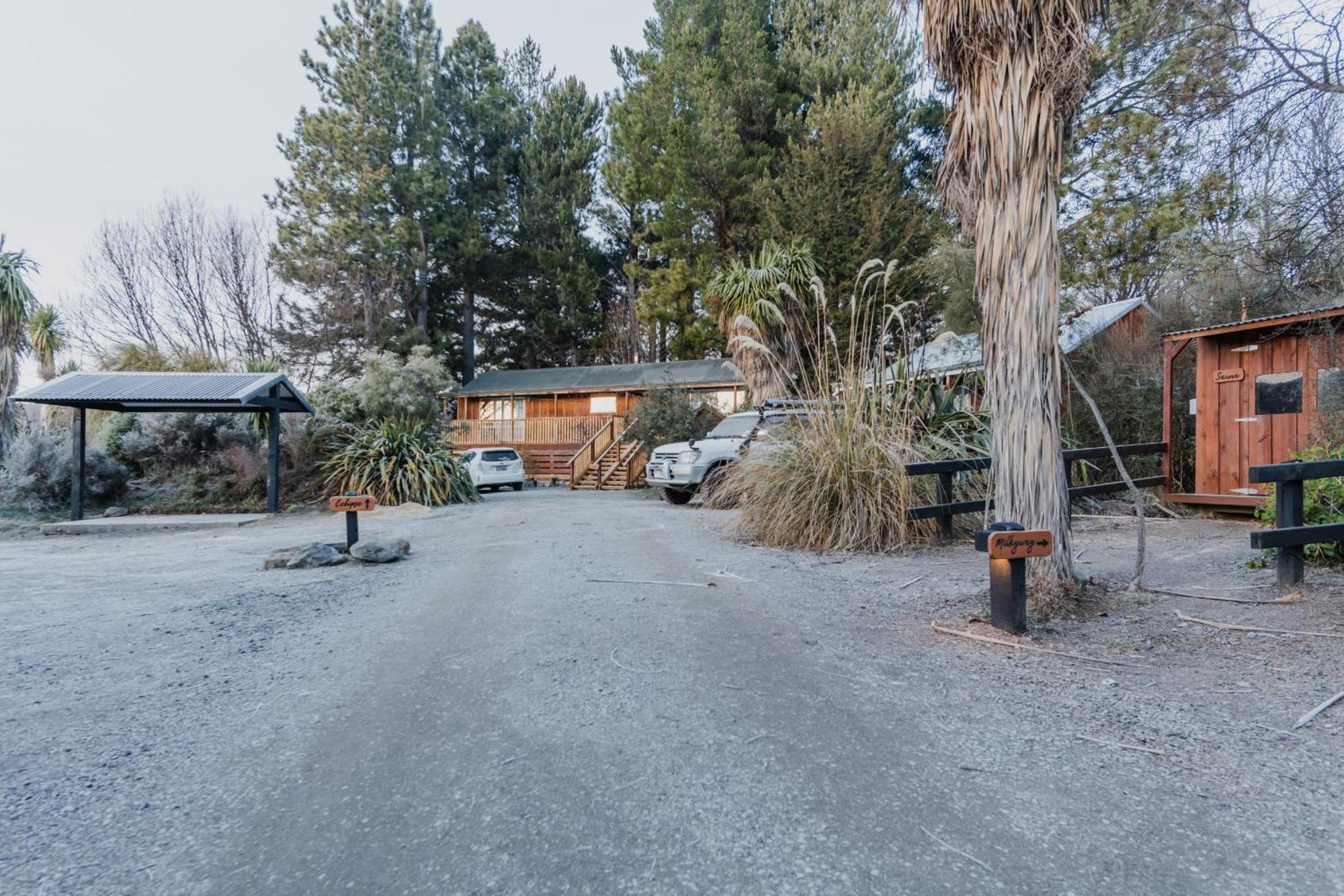 Lake Tekapo Cottages Exterior photo